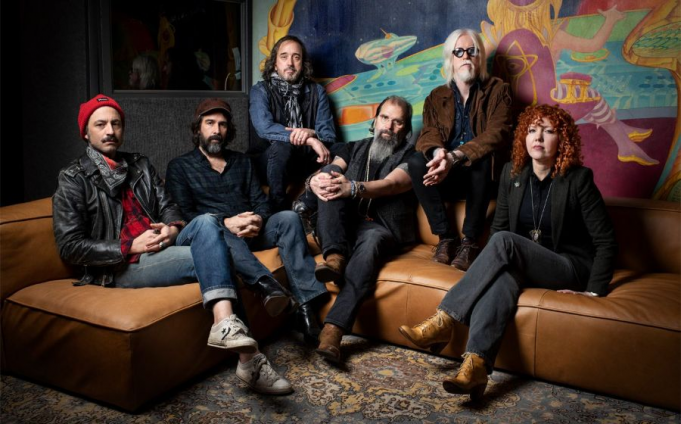 Steve Earle And The Dukes at Brown County Music Center